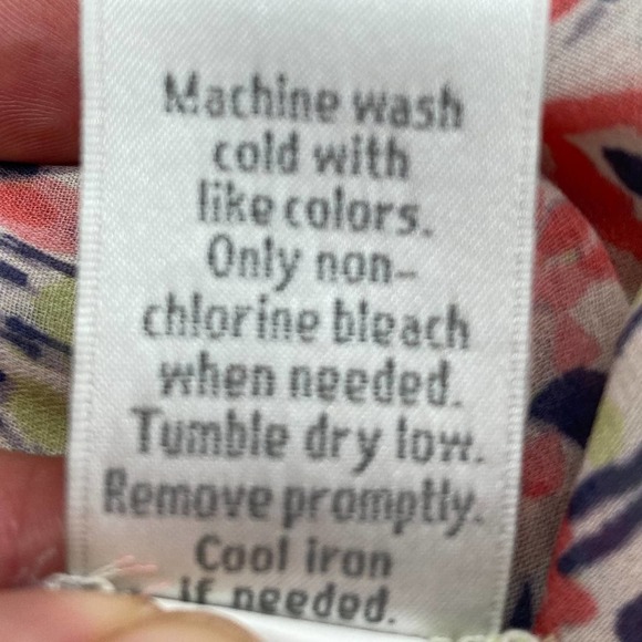 LC Lauren Conrad Button Front Floral Print Tie Front Roll-Up Sleeve Blouse - Picture 9 of 9